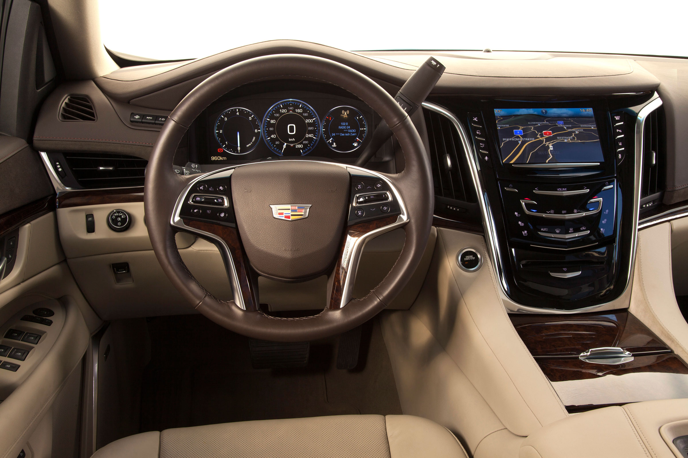 Cadillac Escalade 2015 - interior