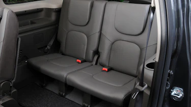 Nissan Pathfinder rear seats