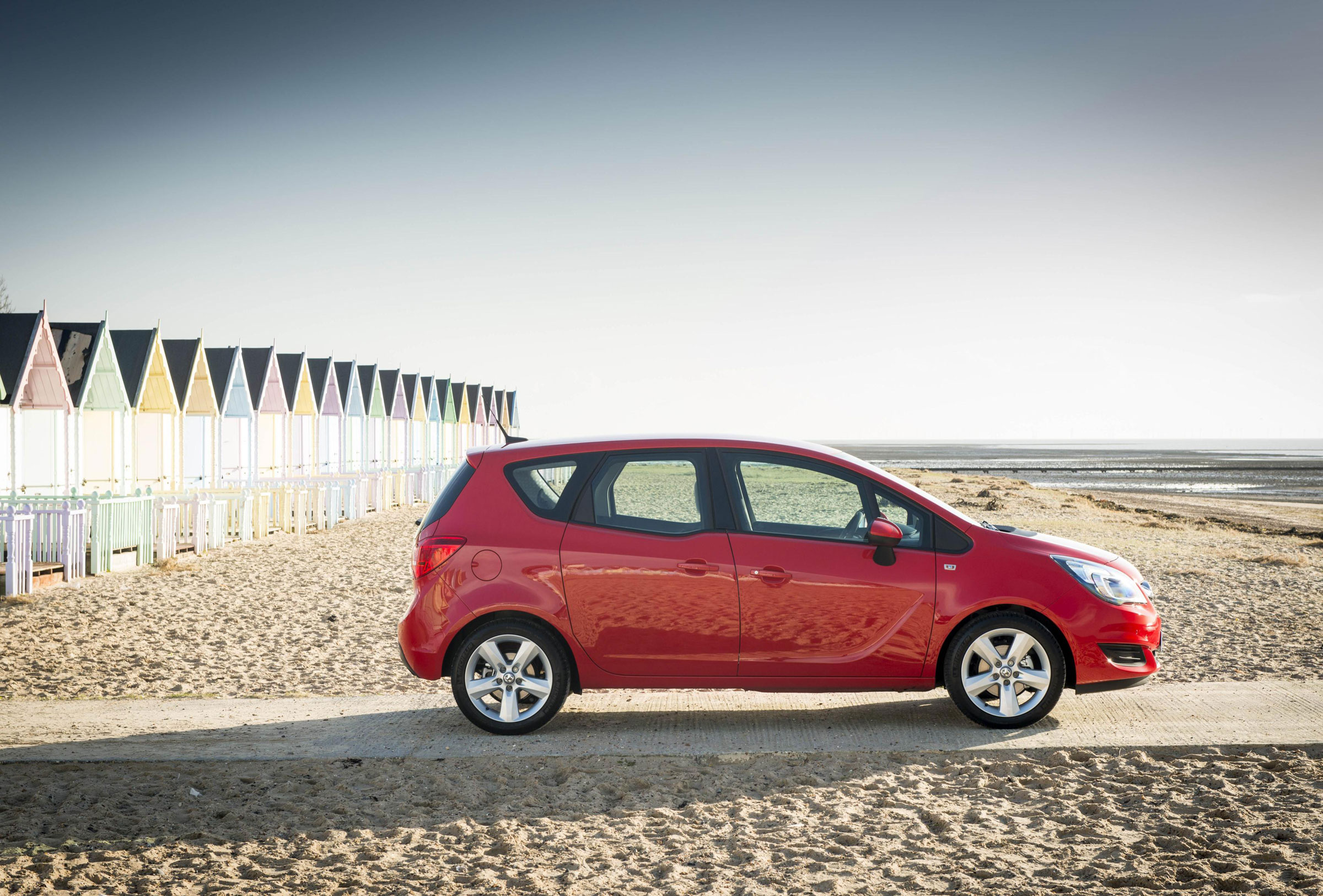 Vauxhall Meriva 2014 facelift - side