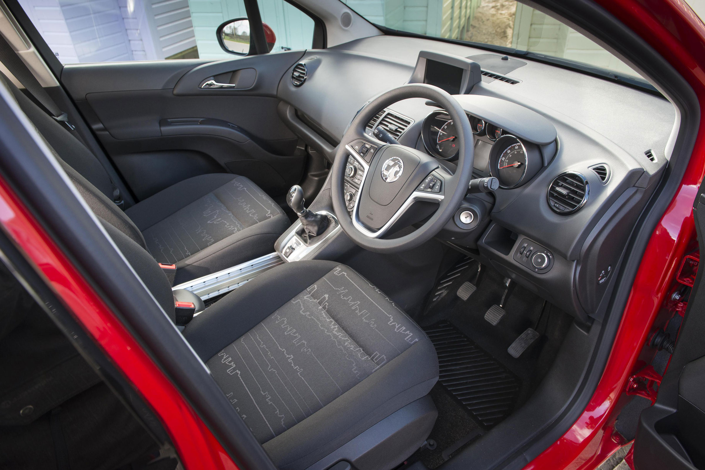 Vauxhall Meriva 2014 facelift - cabin