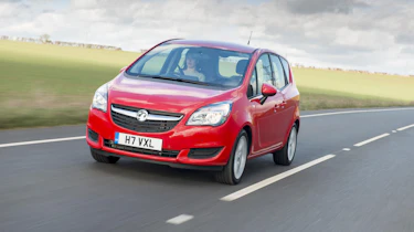 Vauxhall Meriva 2014 facelift - tracking