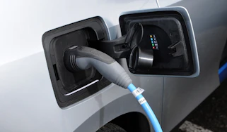 BMW i3 plug