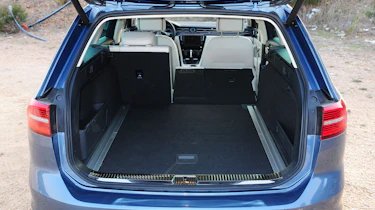 Volkswagen Passat Estate boot