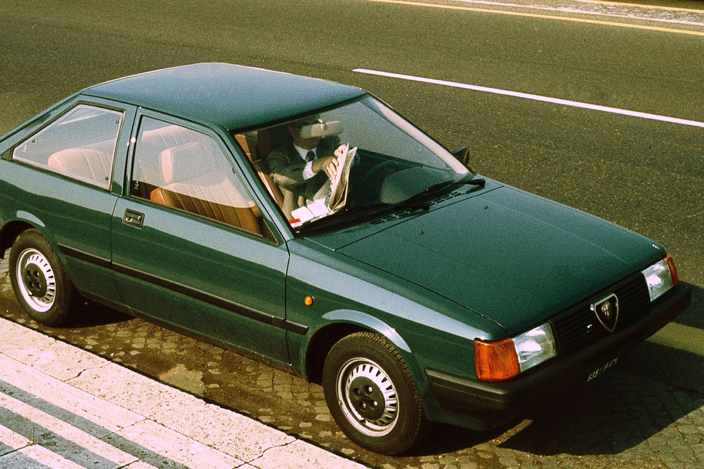 Top 10 worst cars - Alfa Romeo Arna green