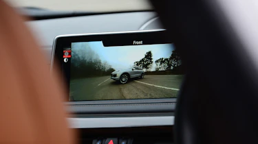 BMW X6 - screen