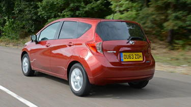 Nissan Note rear tracking