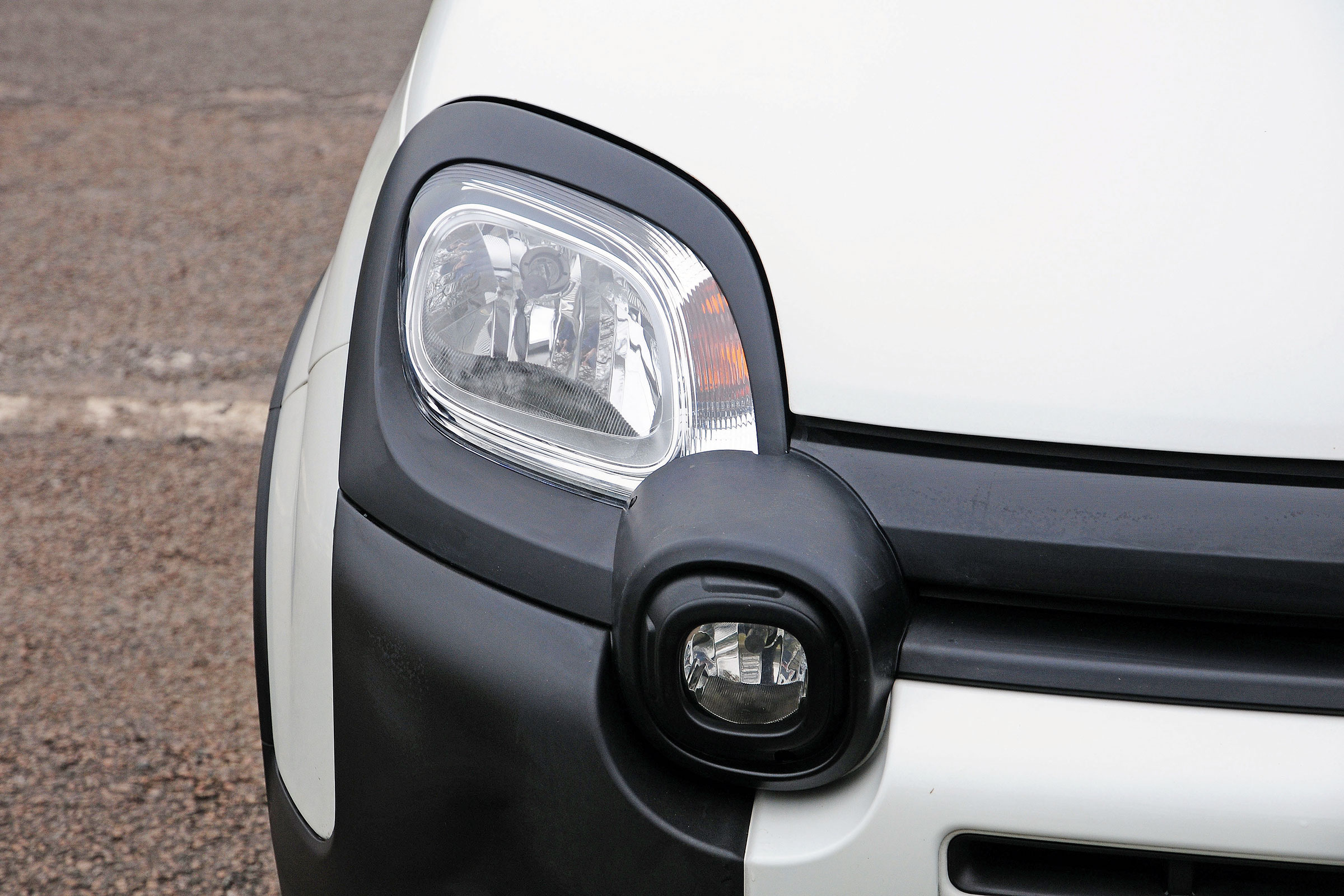 Fiat Panda Cross - headlamp