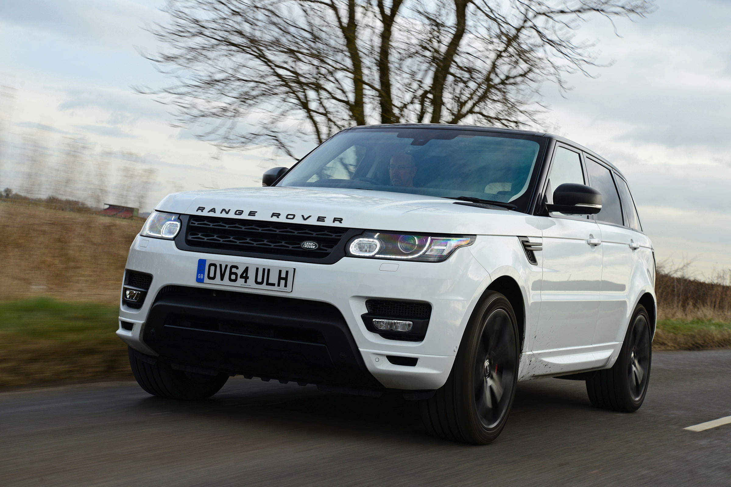 Range Rover Sport - front tracking