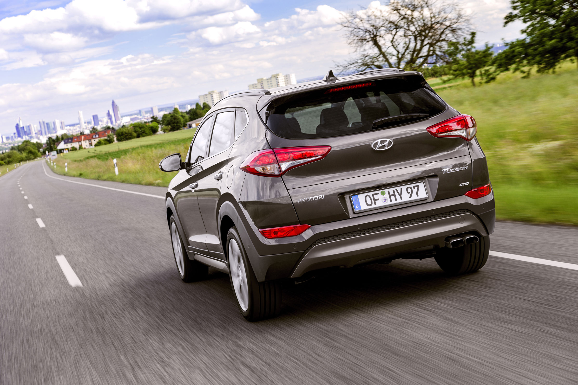 Hyundai Tucson - rear tracking