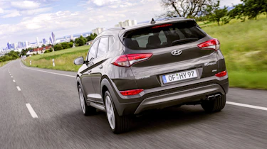 Hyundai Tucson - rear tracking