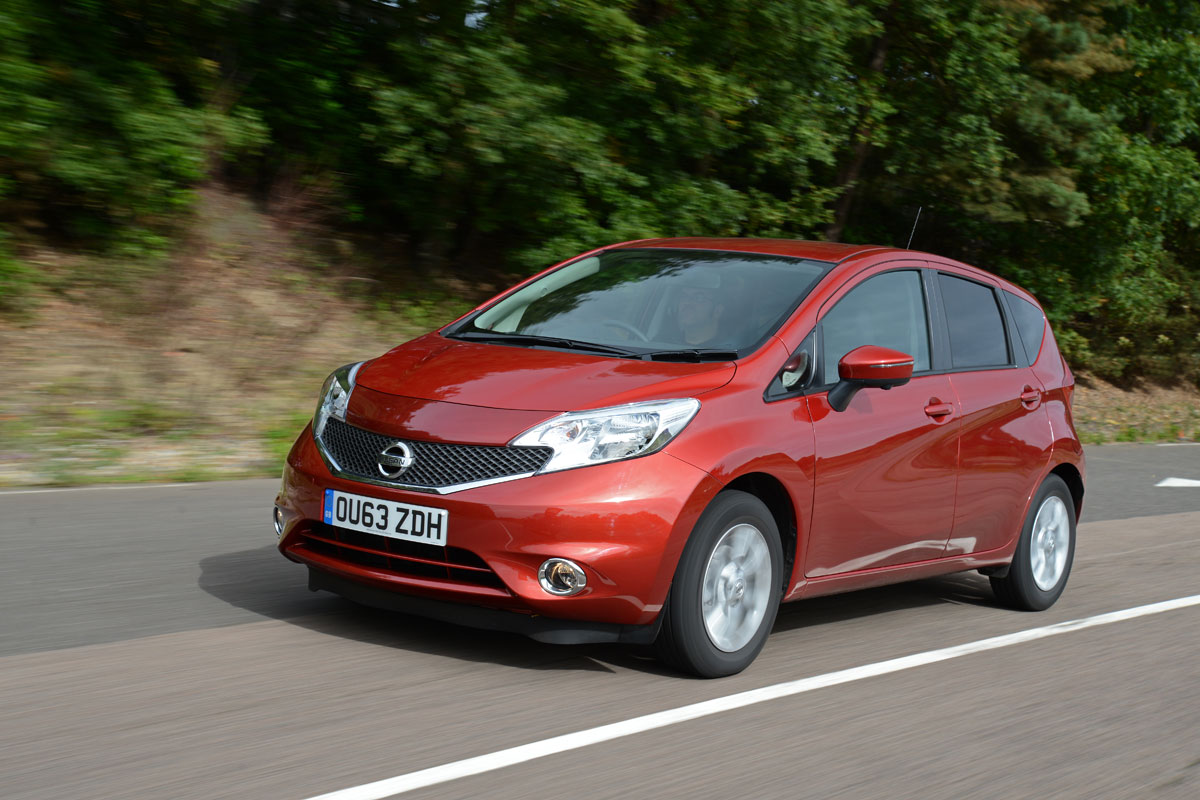 Nissan Note front tracking