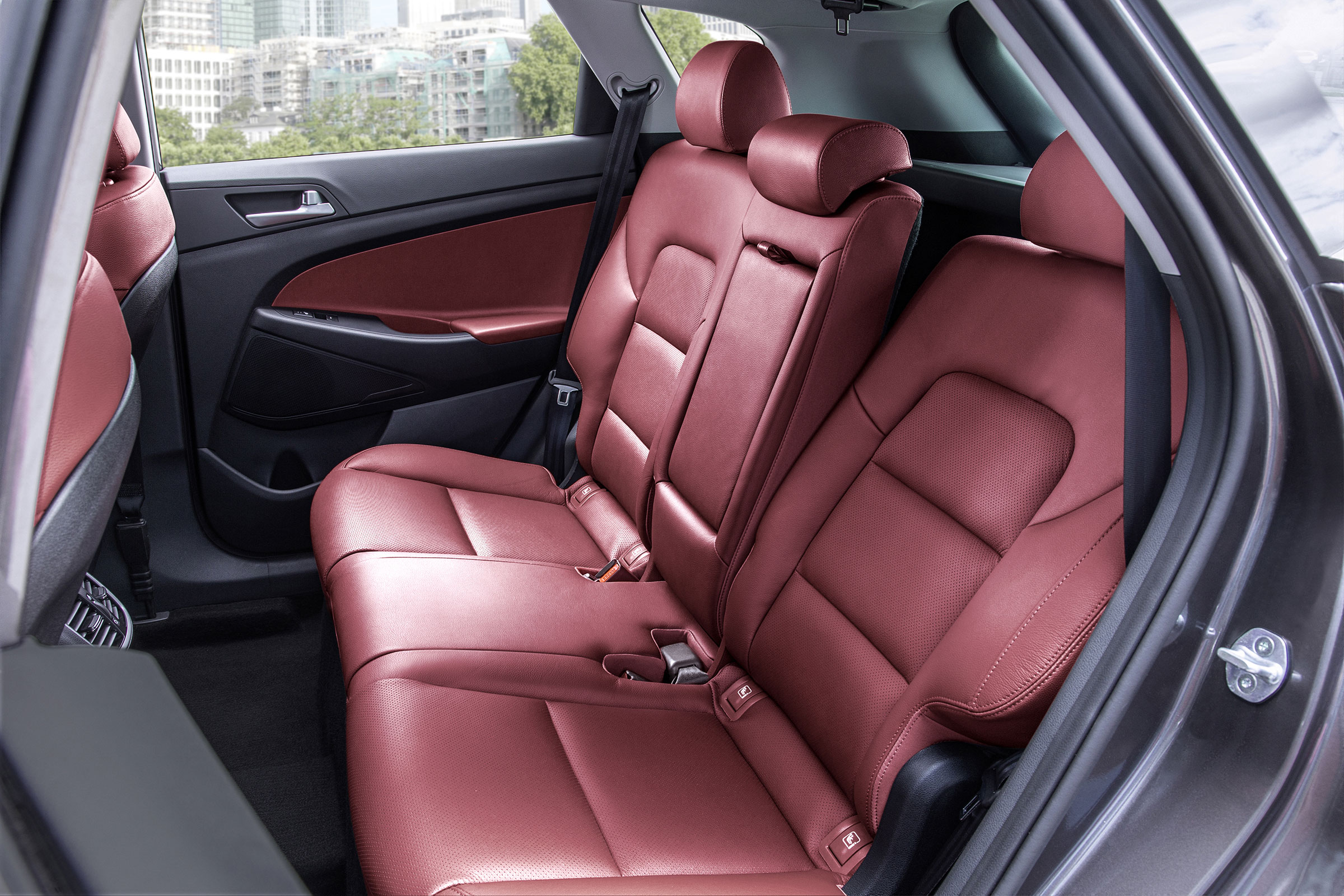 Hyundai Tucson - rear seats