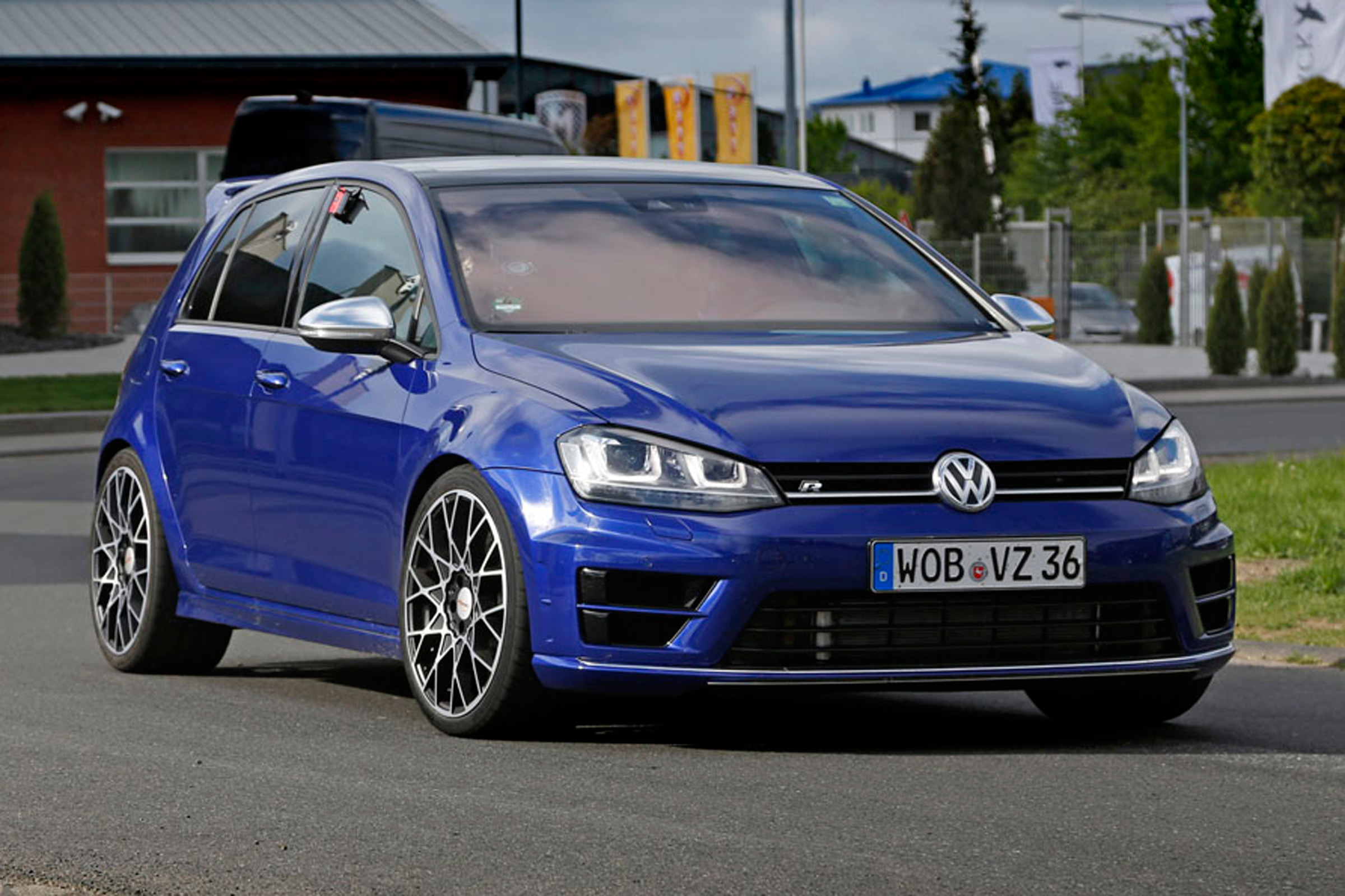 vw golf r400