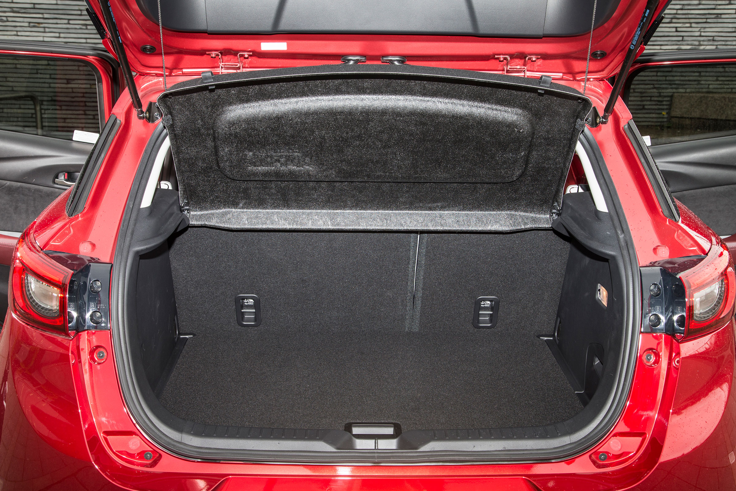 Mazda CX-3 - boot