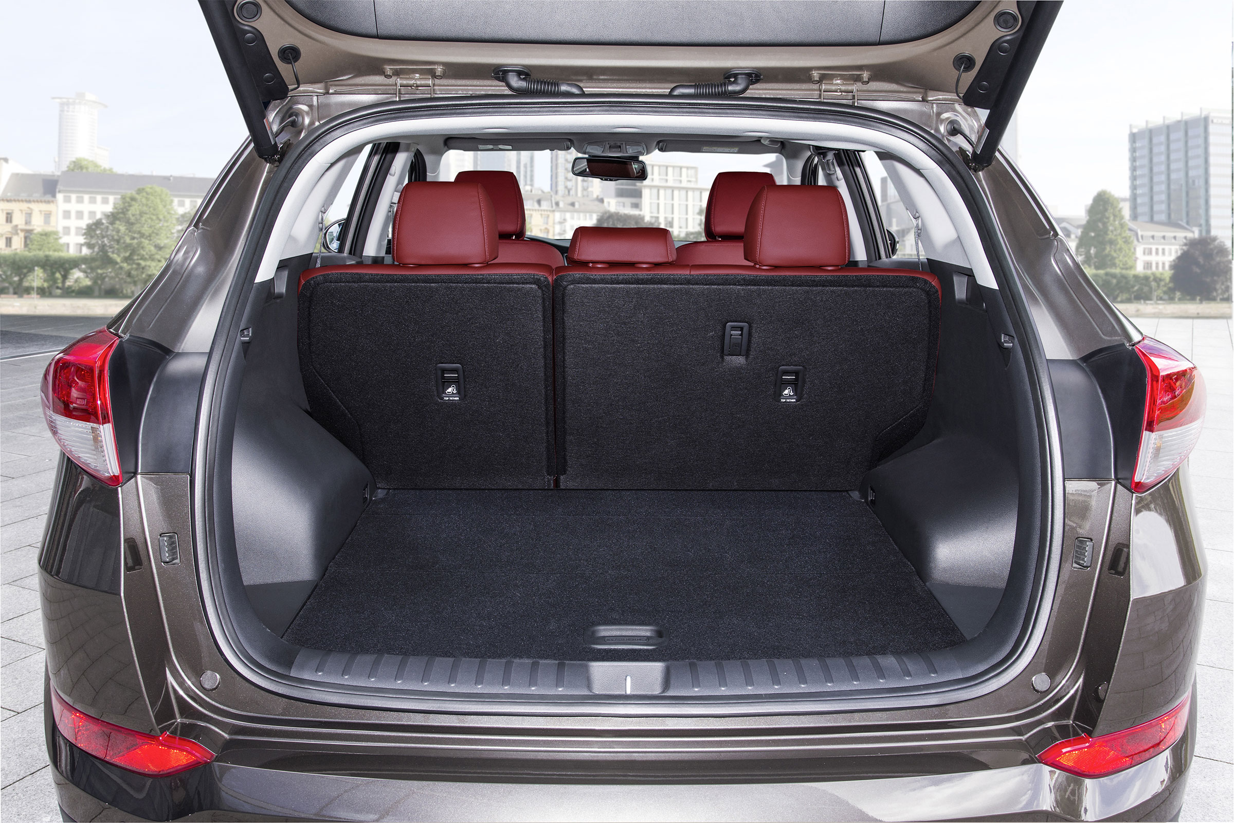 Hyundai Tucson - boot