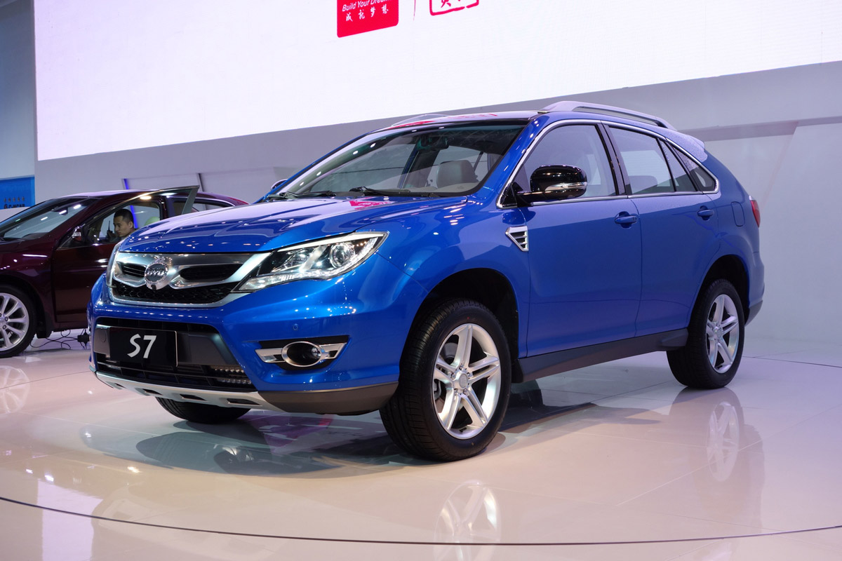 BYD S7
