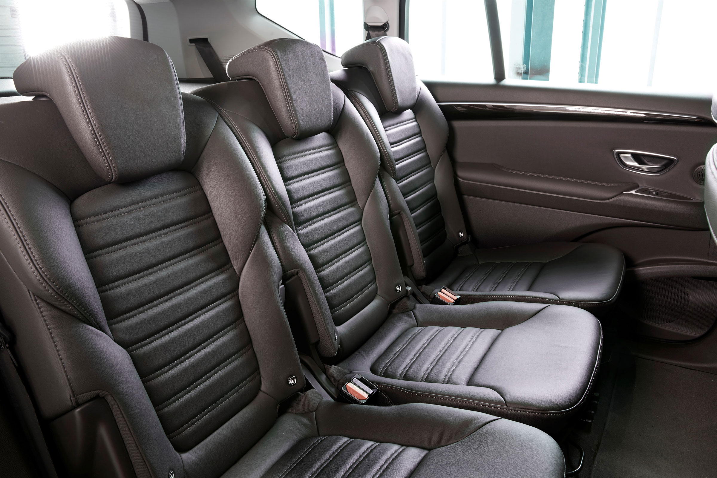 Renault Espace - rear seats