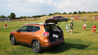 Nissan X-Trail boot
