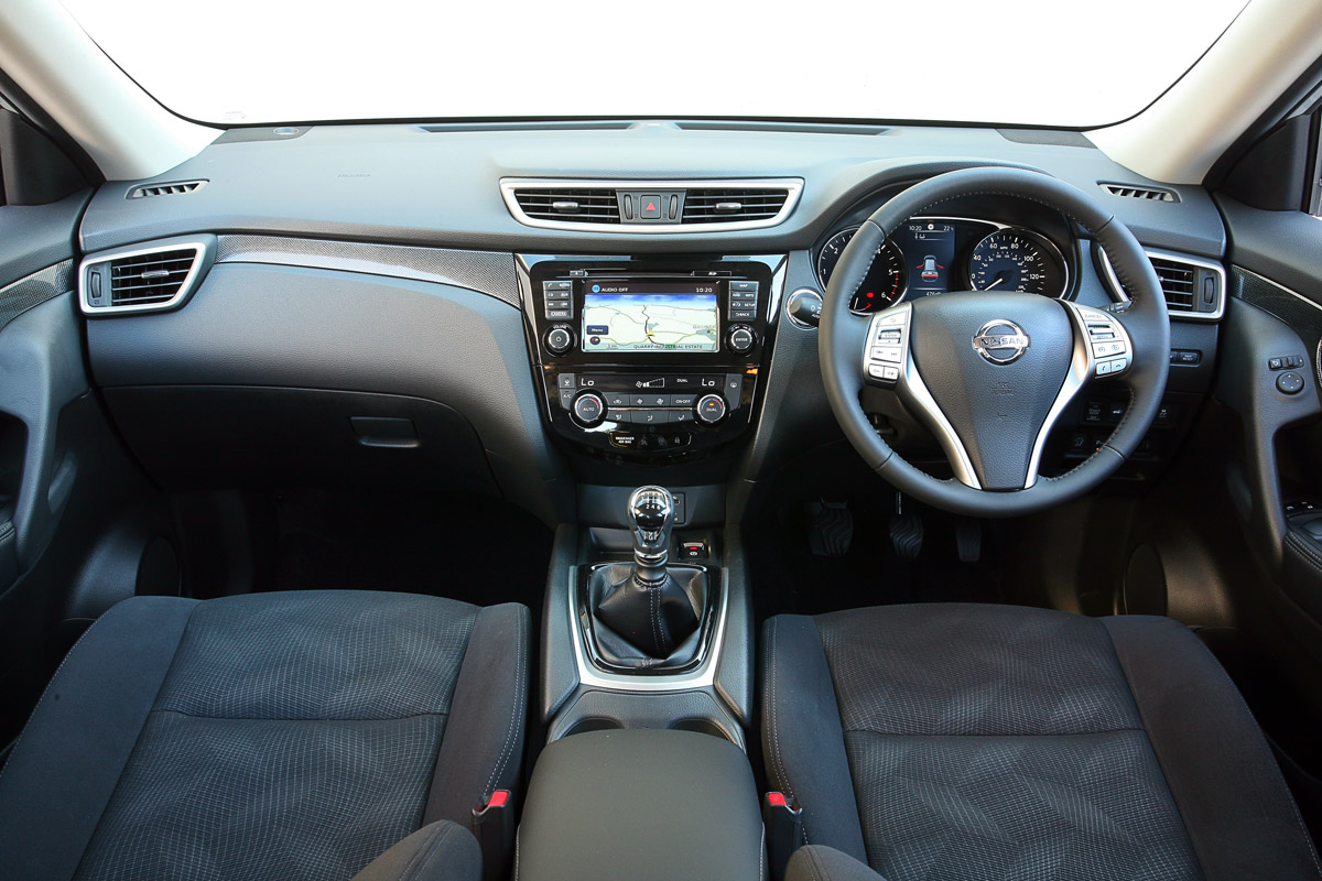 Nissan X-Trail interior