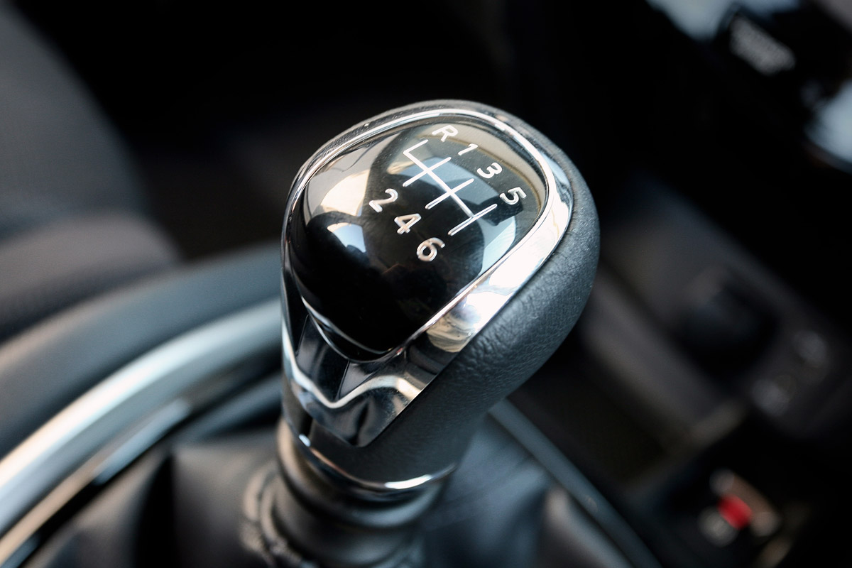 Nissan X-Trail gearstick