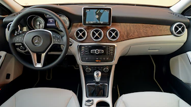 Mercedes GLA interior