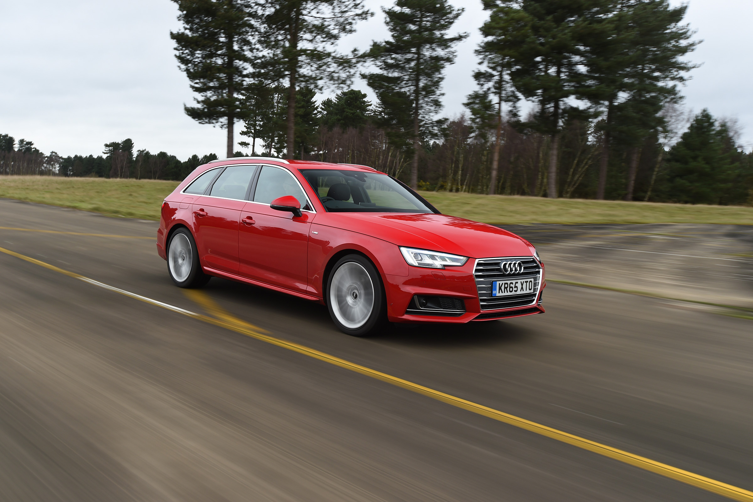 Audi RS3 - cabin