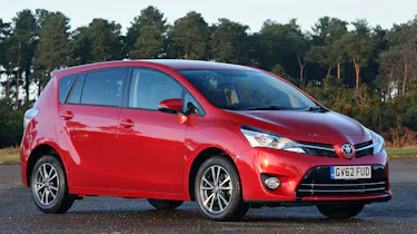 red toyota verso
