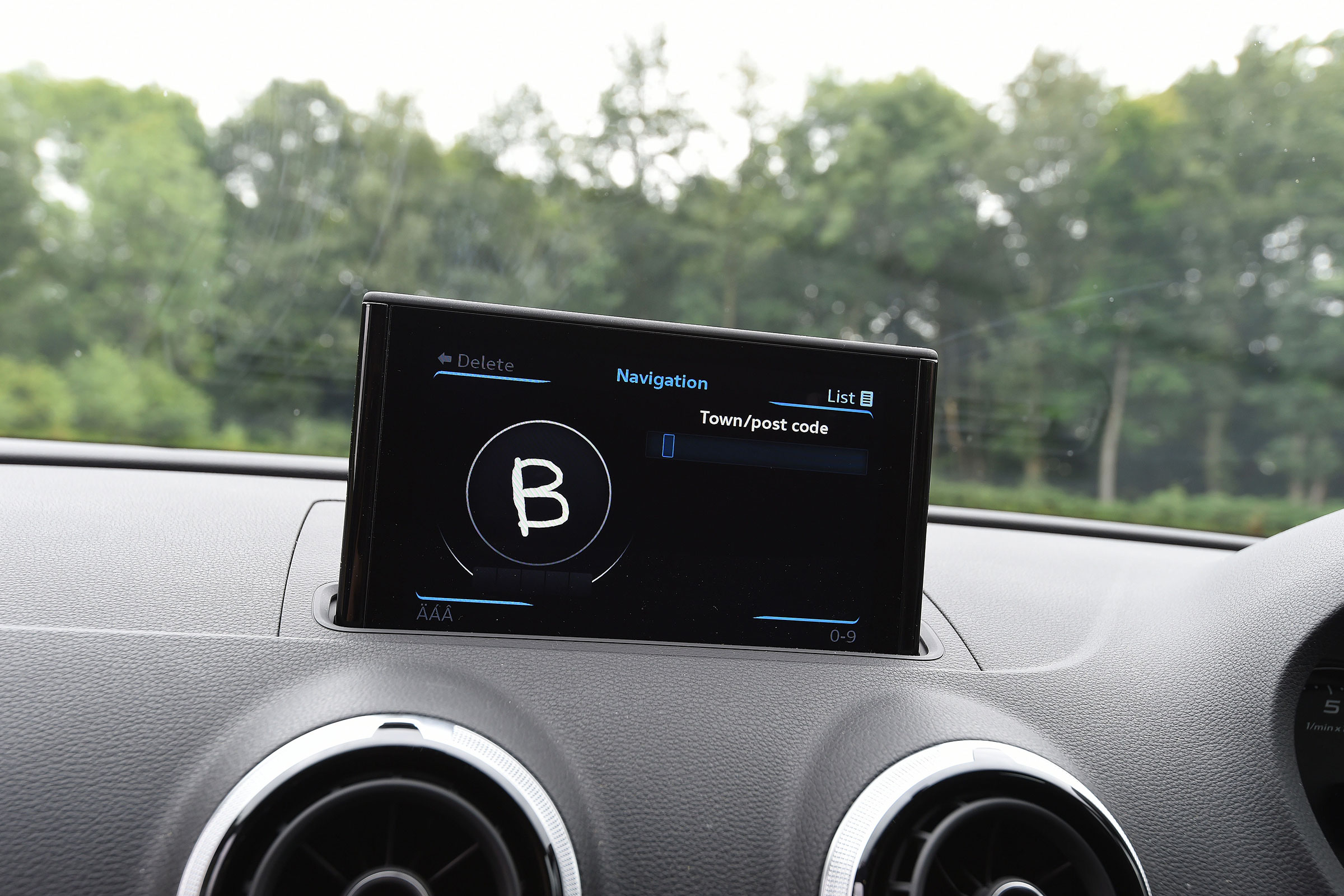 Audi RS3 - infotainment screen