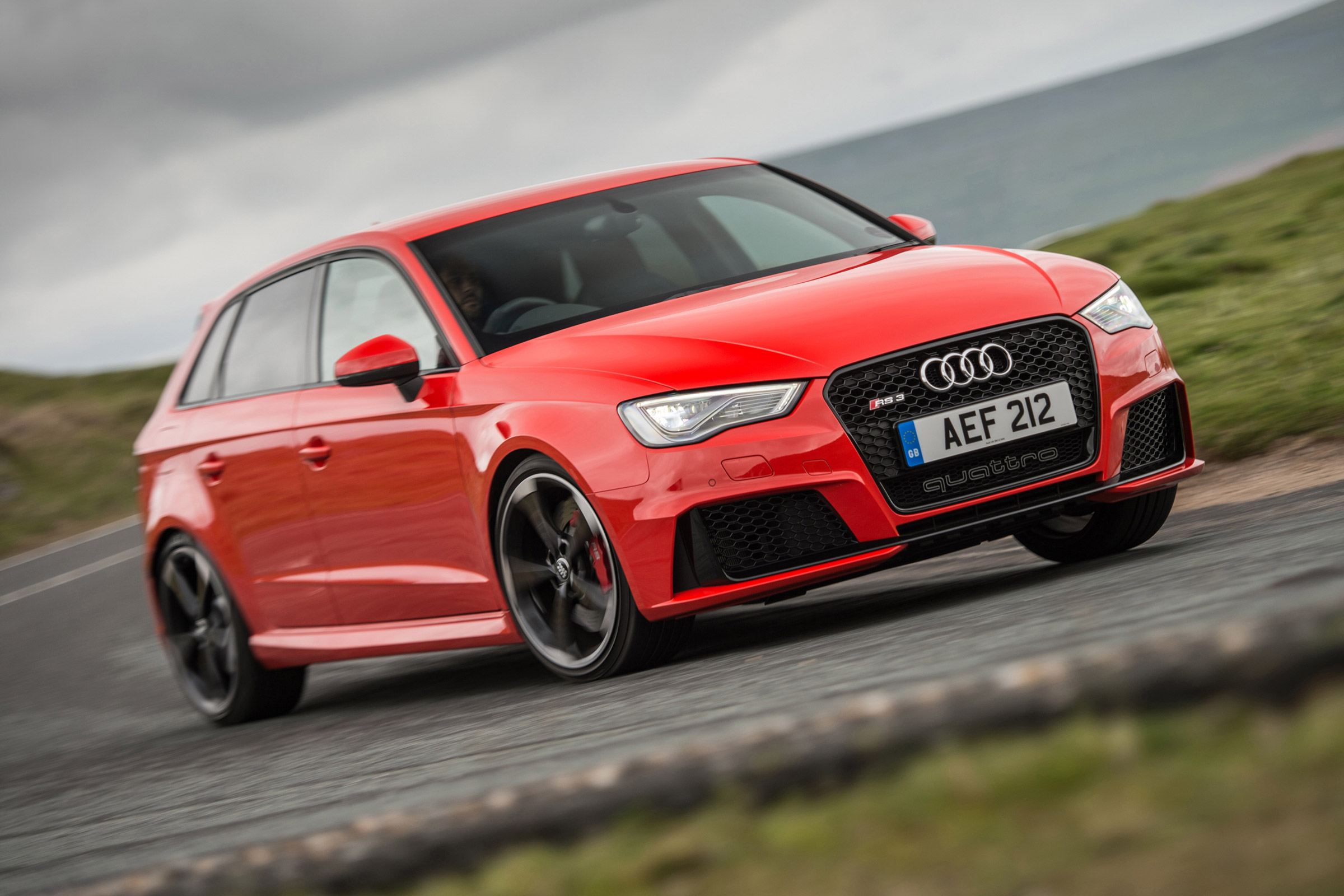 Audi RS3 Sportback 2015 UK - front