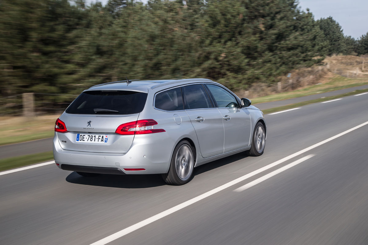 Peugeot-308-SW-estate-rear