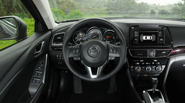 Mazda 6 automatic interior