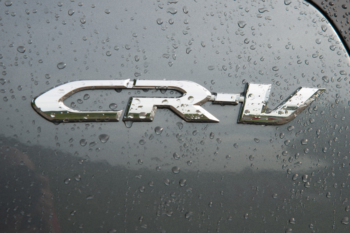 Honda CR-V badge