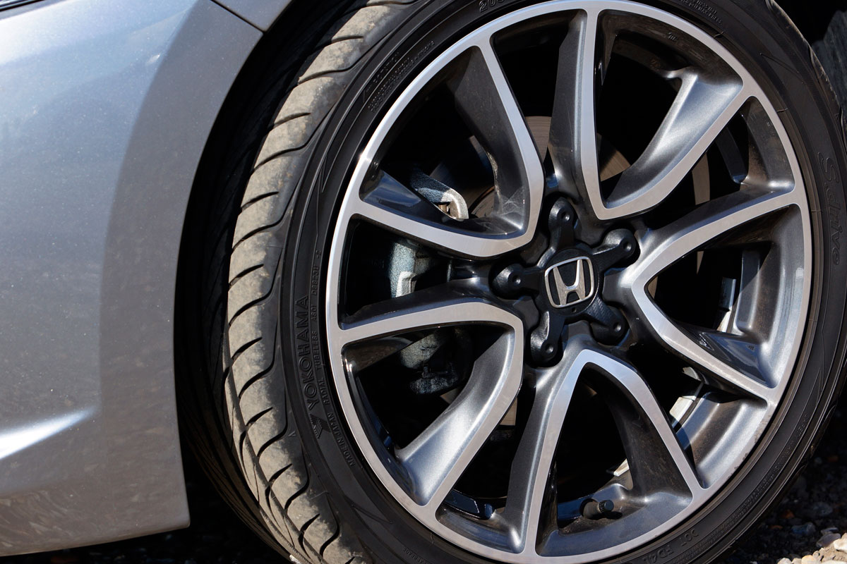 Honda CR-Z wheel detail