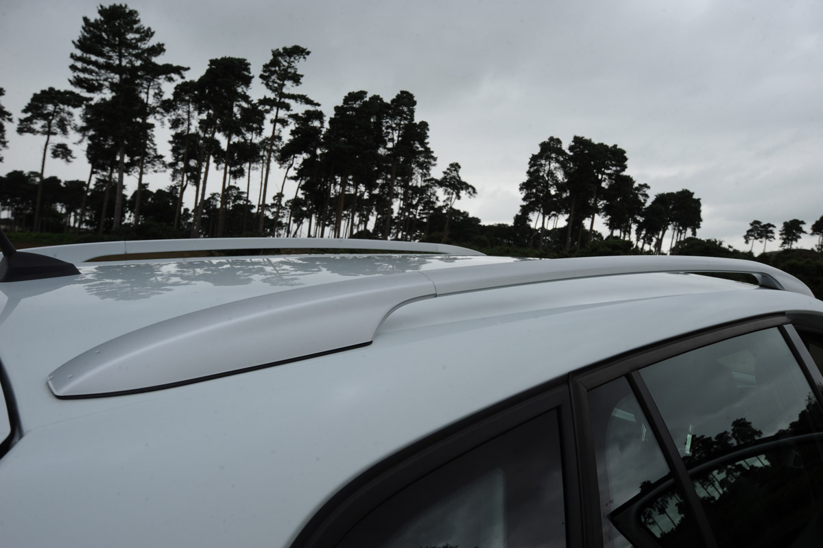 Renault Megane ST roof rails