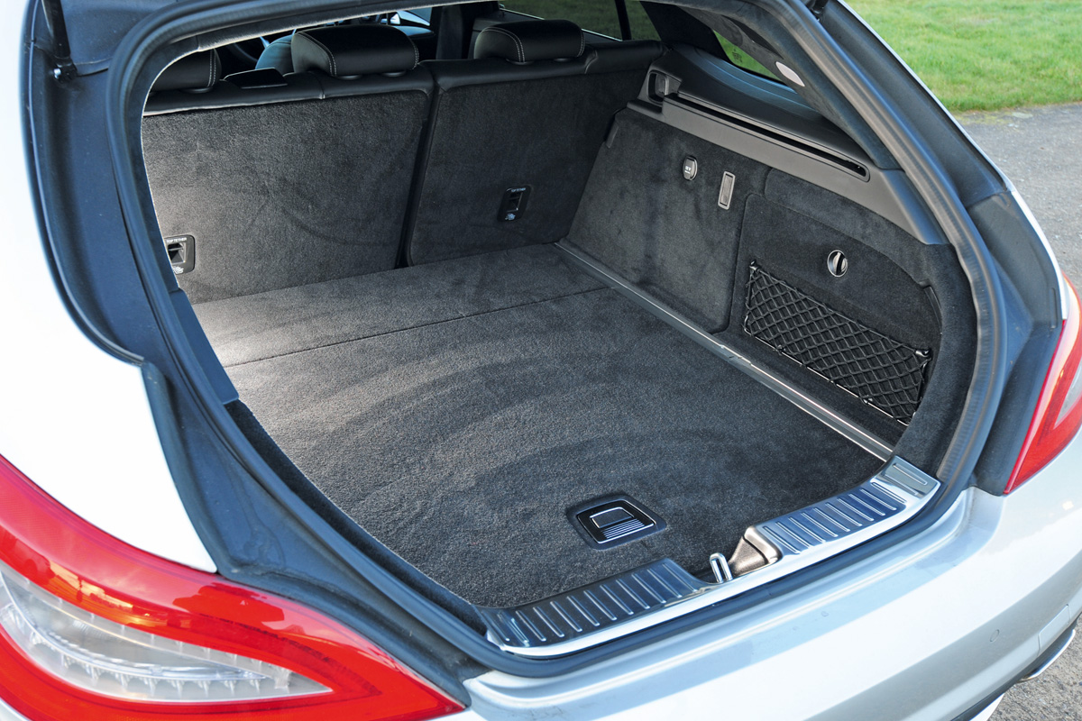 Mercedes CLS Shooting Brake boot