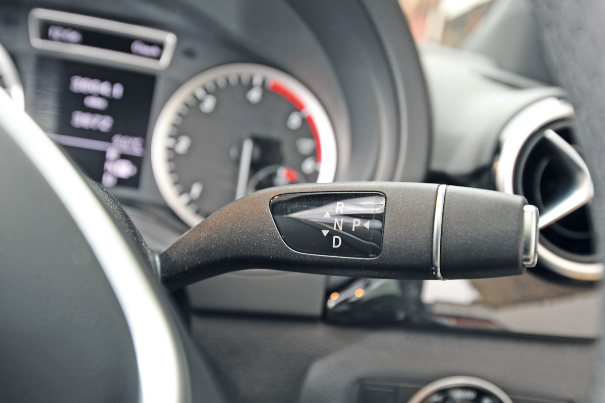 Mercedes B-Class gearbox detail