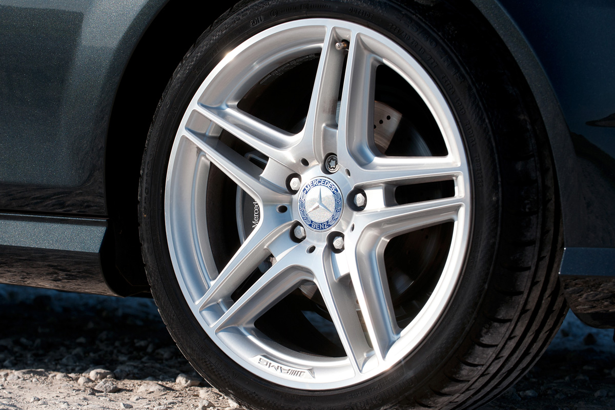 Mercedes C250 CGI Coupe wheel detail