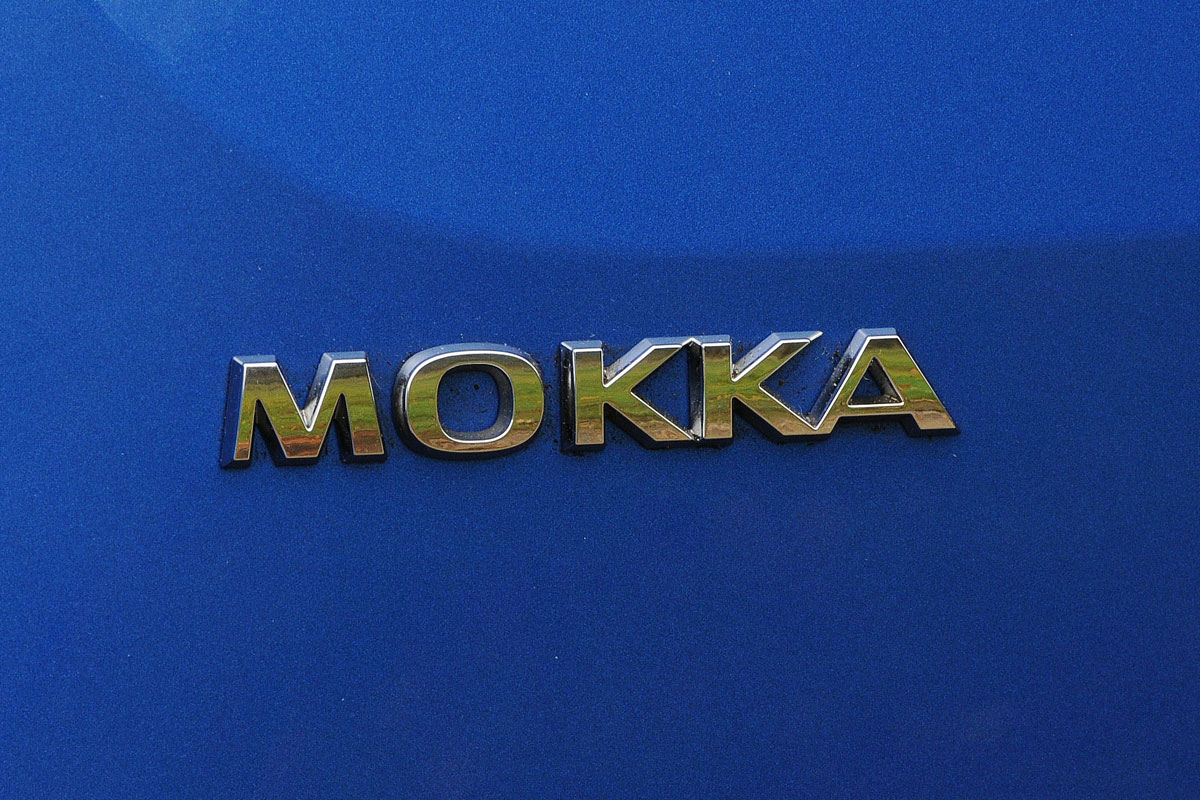 Vauxhall Mokka badge