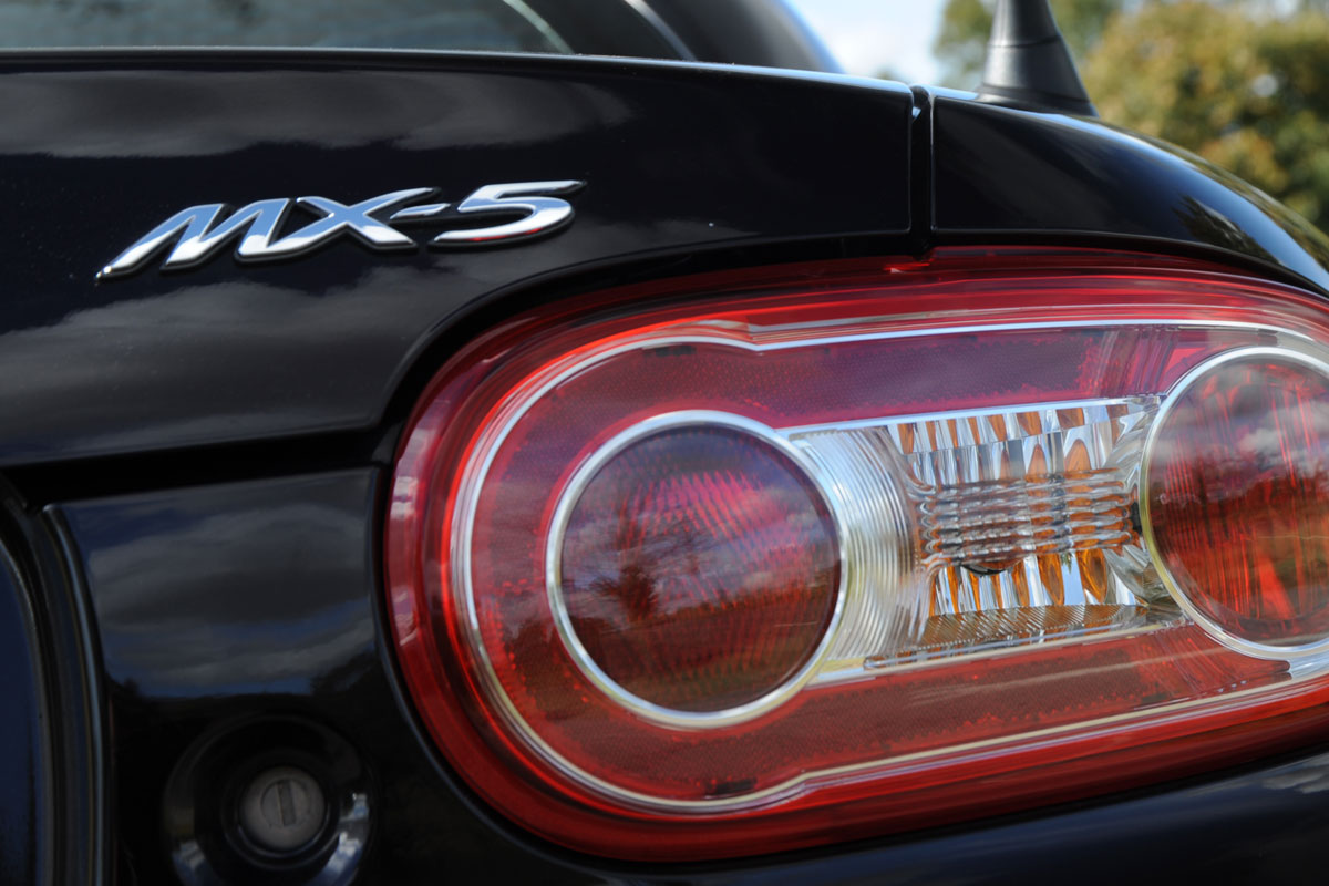 Mazda MX-5 badge