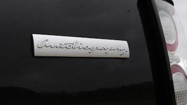 Range Rover MkIII badge