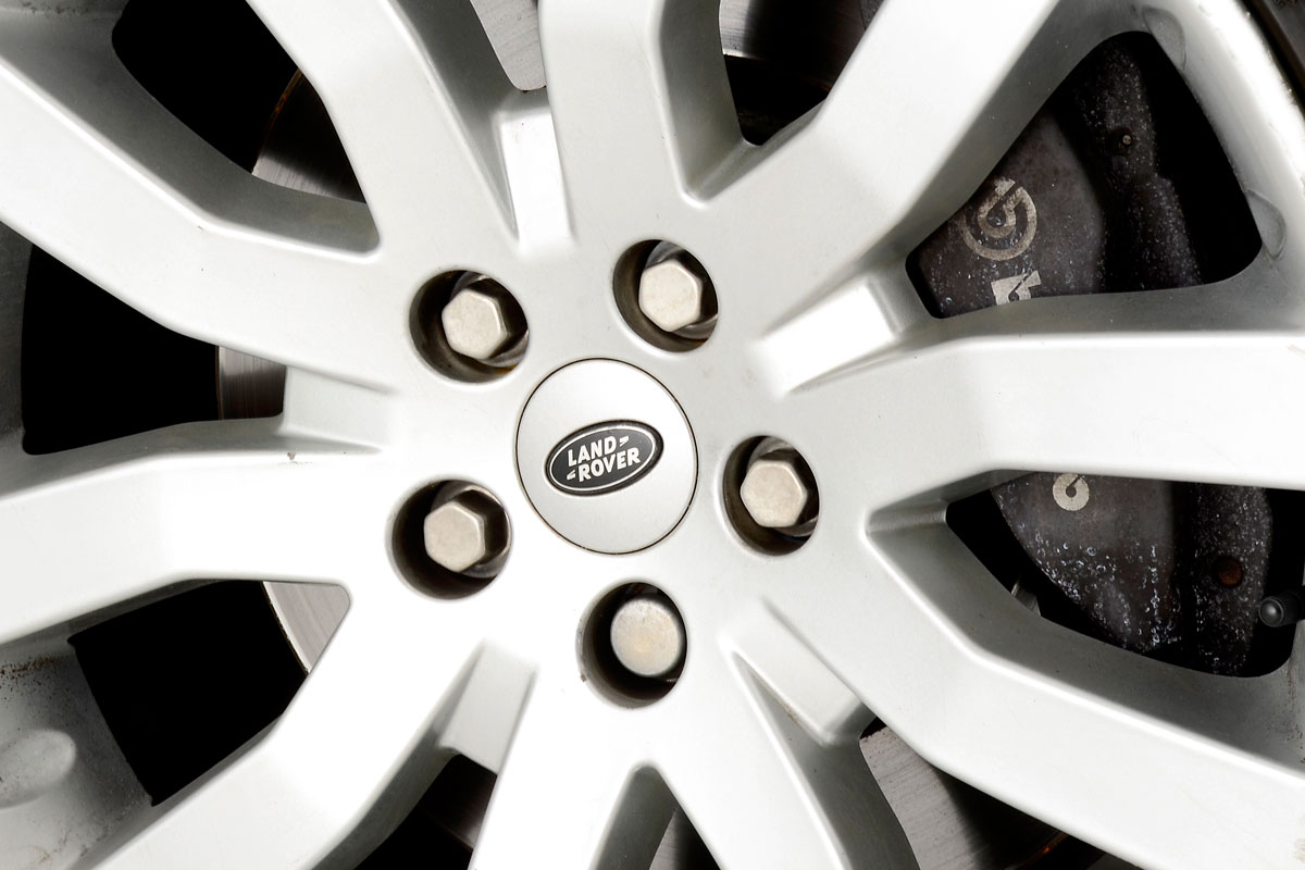 Range Rover Sport wheel detail