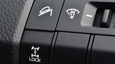 Hyundai Santa Fe button detail