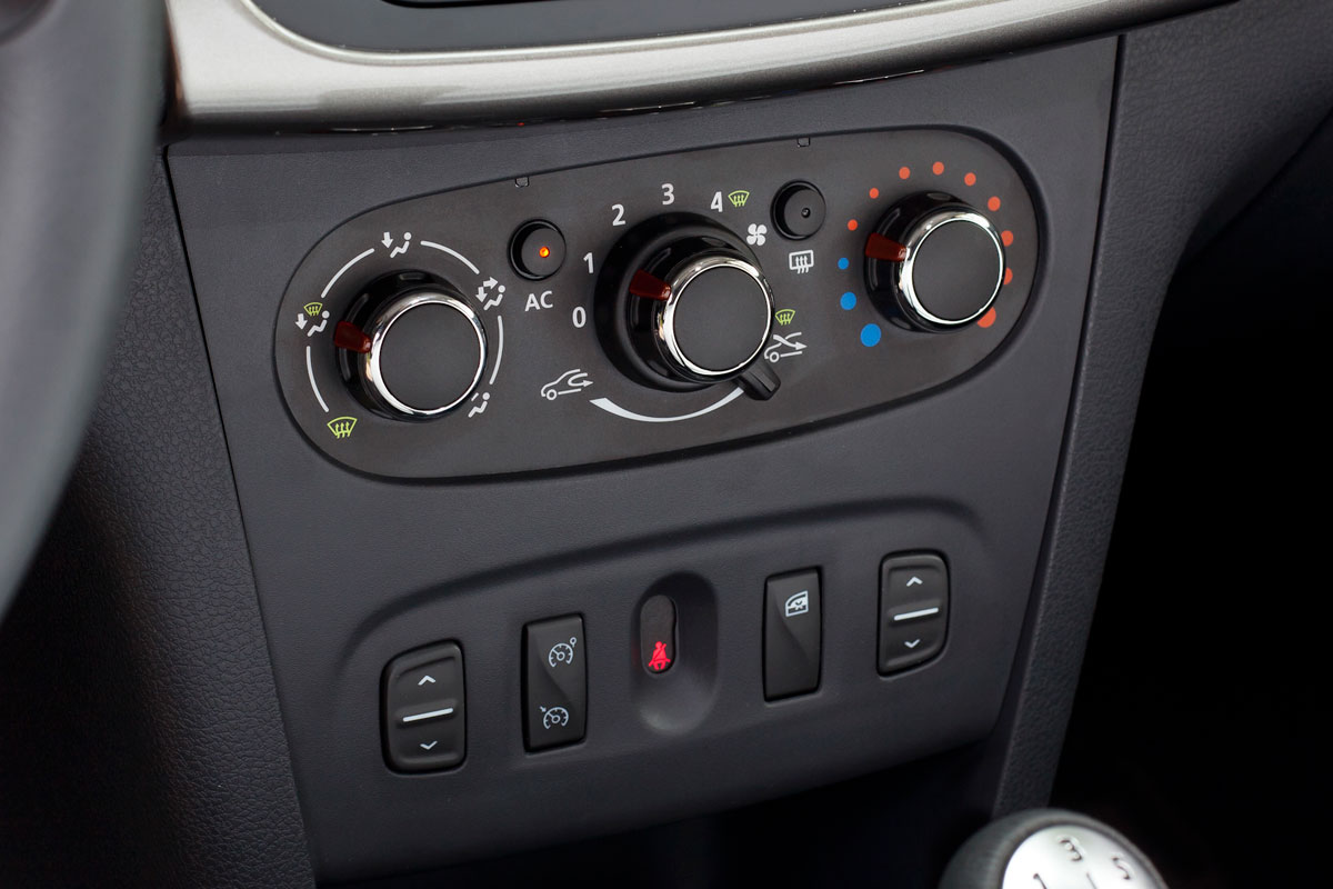 Dacia Sandero Stepway interior detail