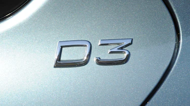 Volvo V40 D3 badge
