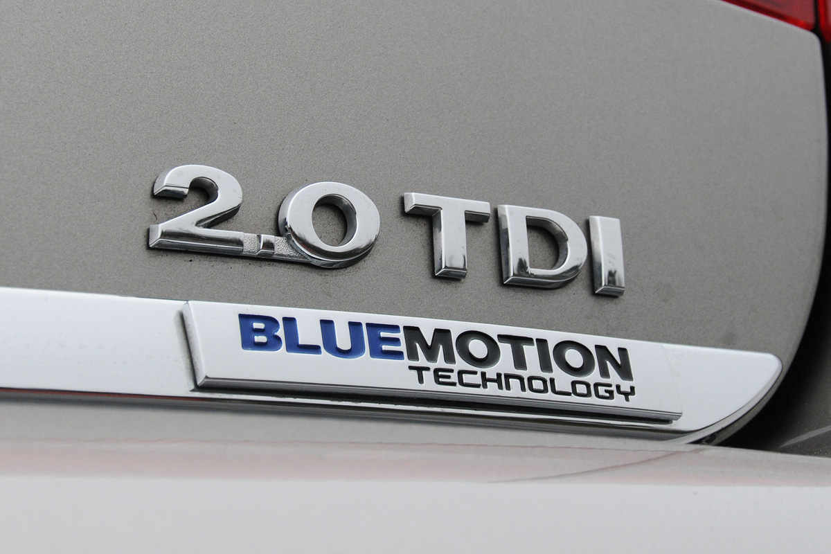 Volkswagen Passat 2.0 TDI Sport badge