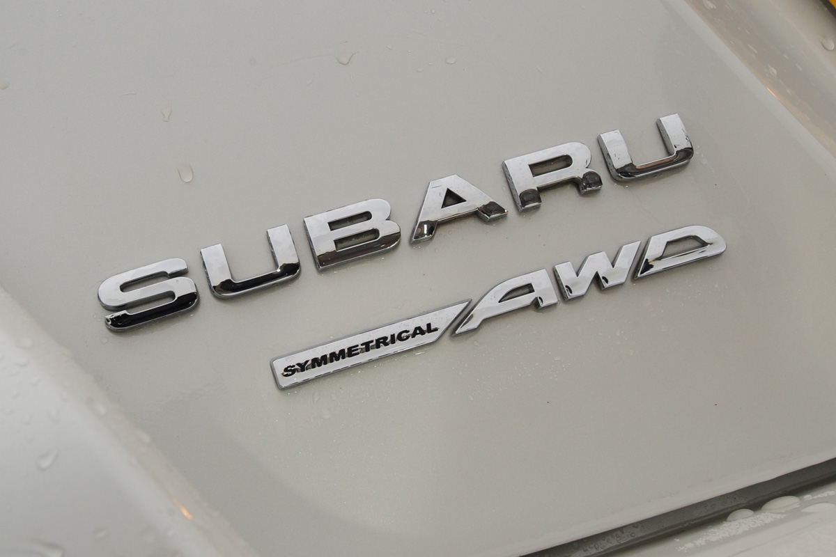 Subaru XV badge