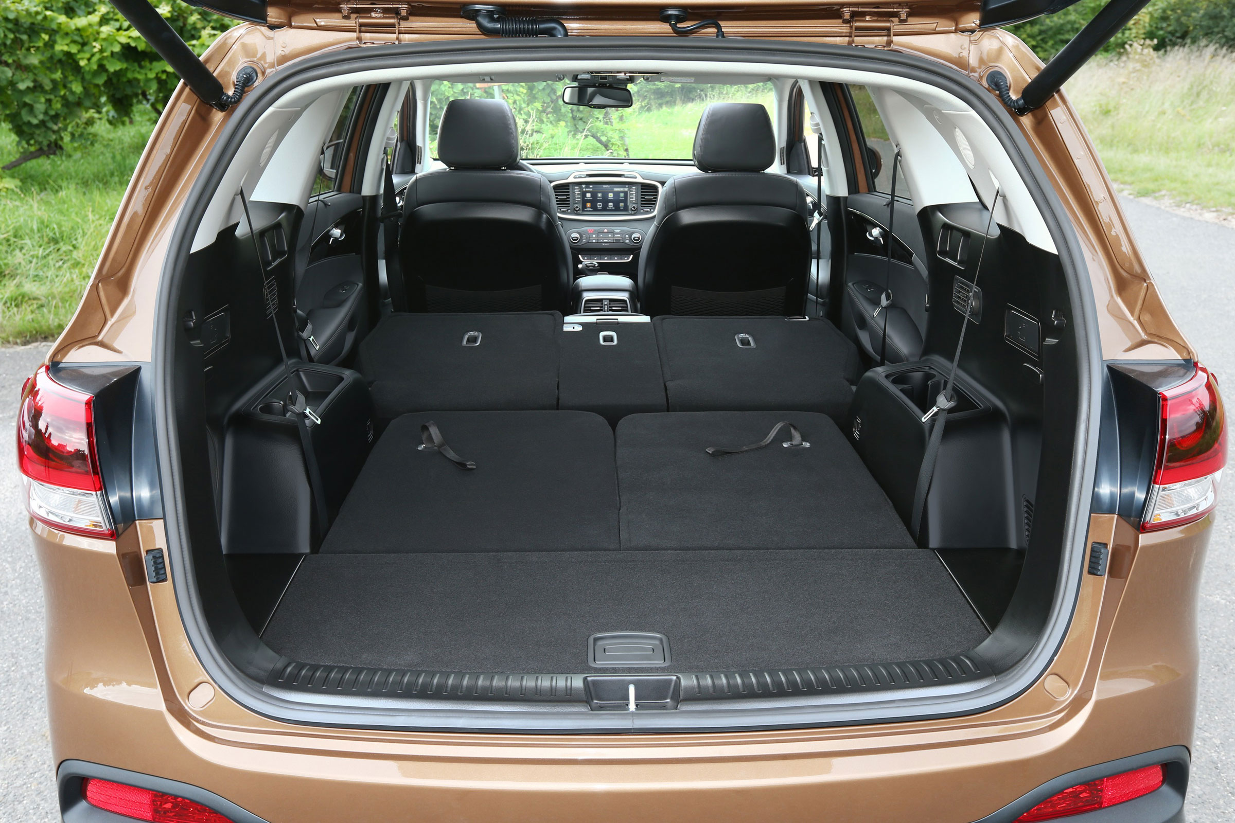 Kia Sorento 2.2 CRDi KX-4 auto - boot seats down