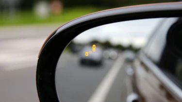 Kia Sorento 2.2 CRDi KX-4 auto - mirror