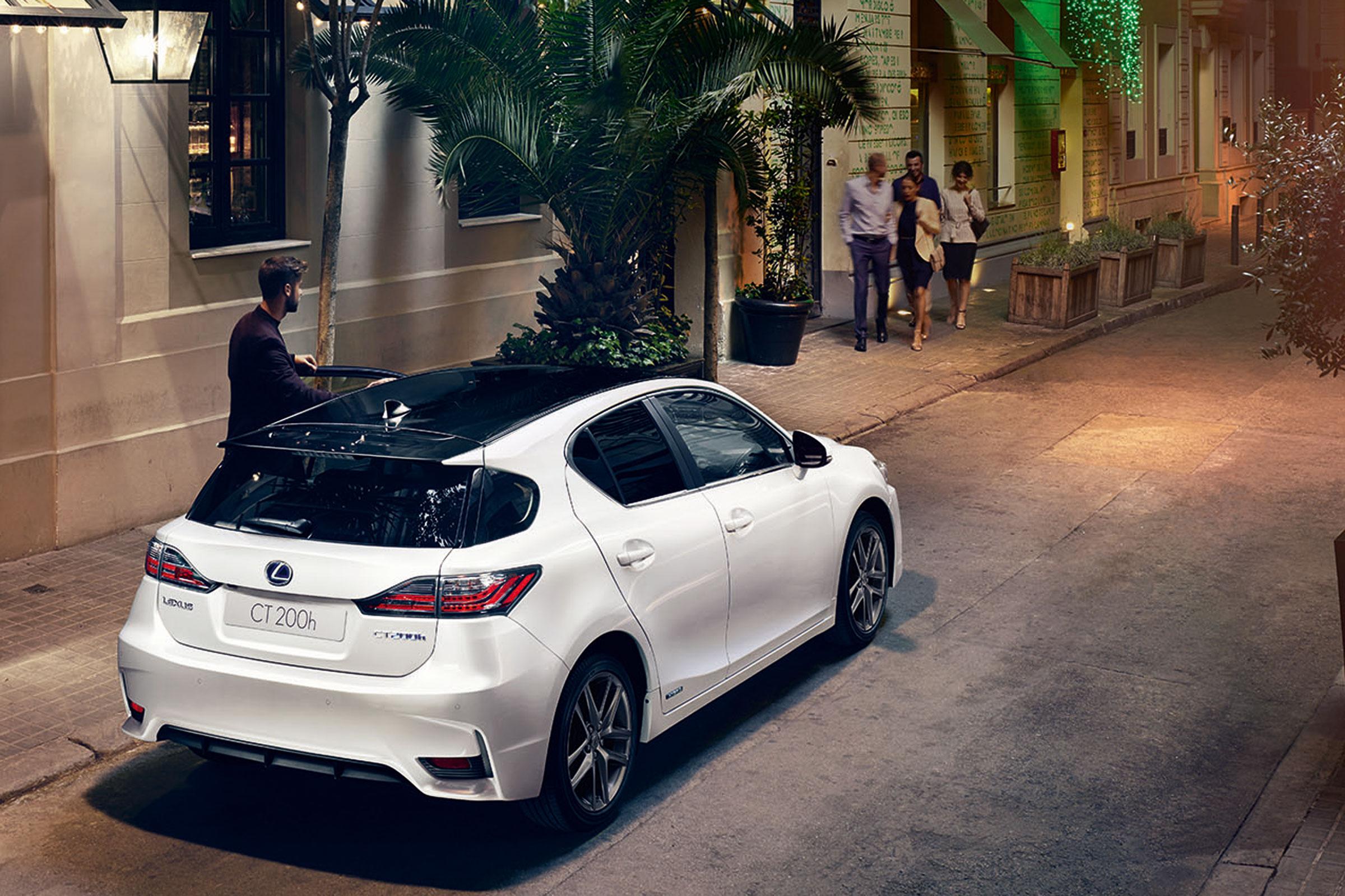 Lexus CT200h Advance Plus