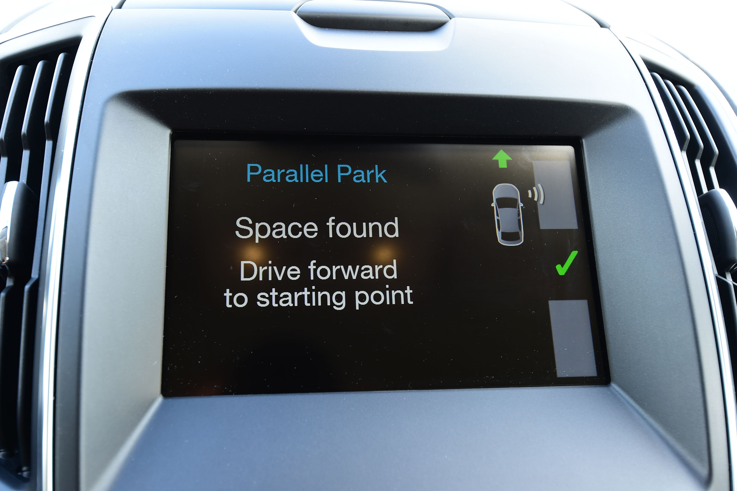 Ford S-MAX - info screen